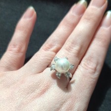 Sterling Silver Clear CZ White Pearl Flower Dainty Delicate Statement Ring 7.75