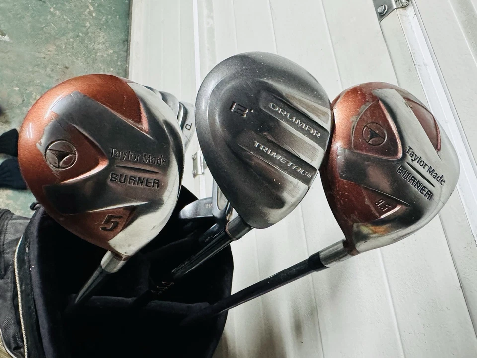 Mens R/H Mizuno Full Golf clubs set, Irons, Driver, Woods, Putter & Bag - Image 3 of 4