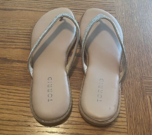 Torrid Womens Flip Flop Sandals Size 6.5 WW Nude with Rhinestones - Picture 3 of 5