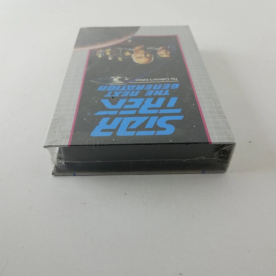 Star Trek The Next Generation Elementary Dear Data - The Outrageous Okona Sealed - Image 3 of 4