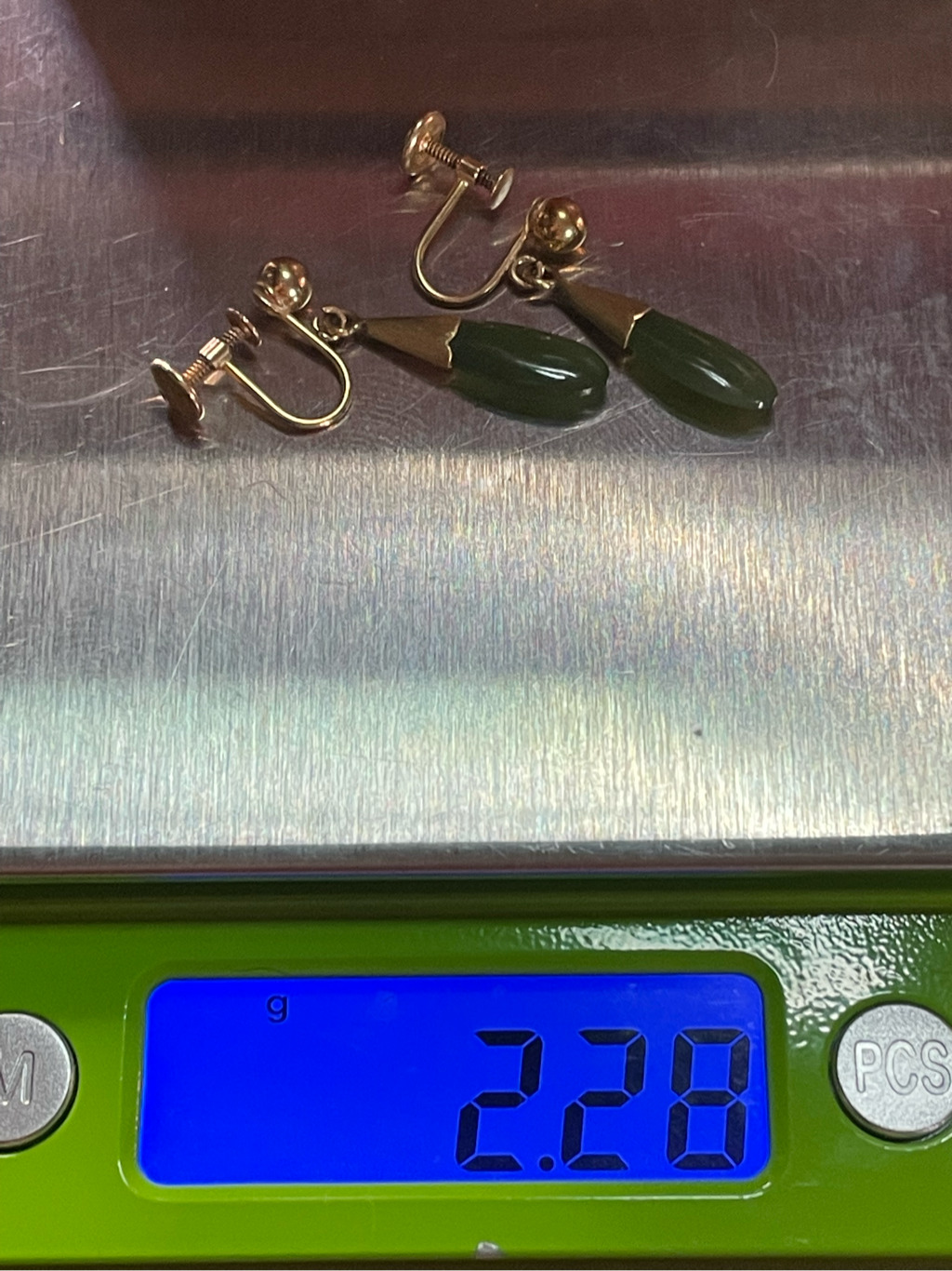 Vintage 14k gold green jade earrings - image 5