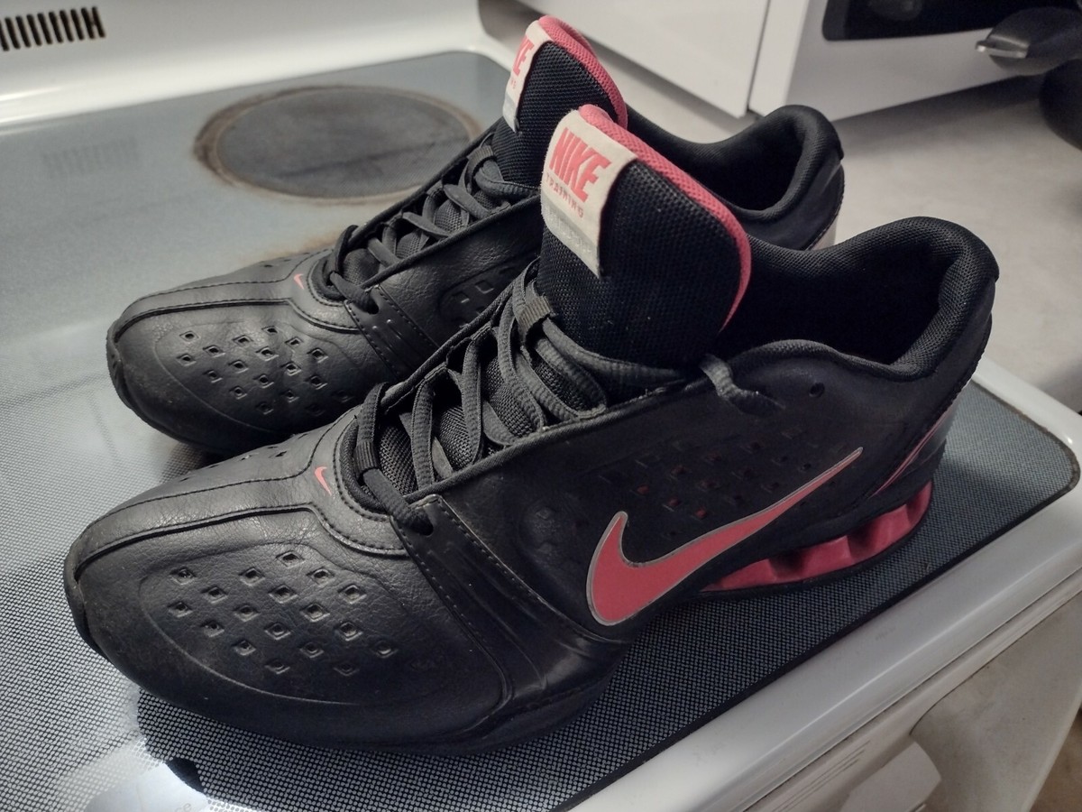 nike reax women's black