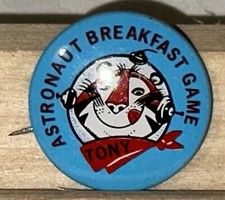 Vtg Blue Tony The Tiger Astronaut Breakfast Game Pin Button Kelloggs Made In USA