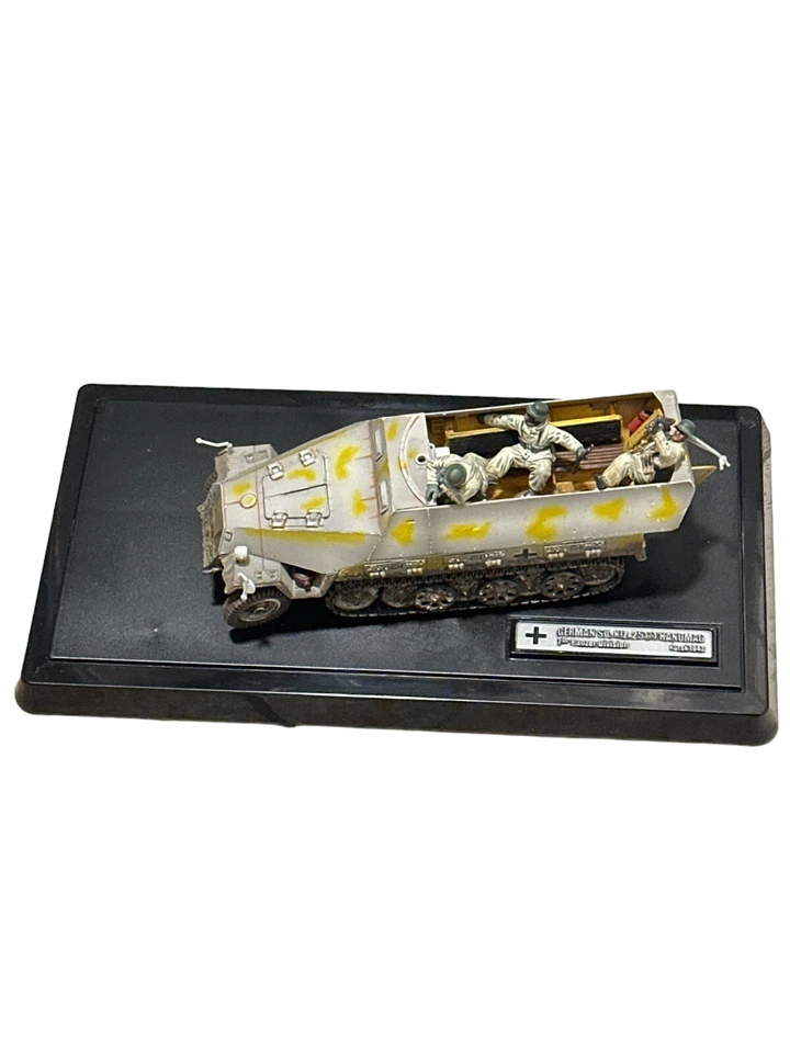 Tanques coleccionables del ejército: Fuerza de Valor alemana y tanque del ejército juguetes del siglo XXI con figura Foto 3 de 4