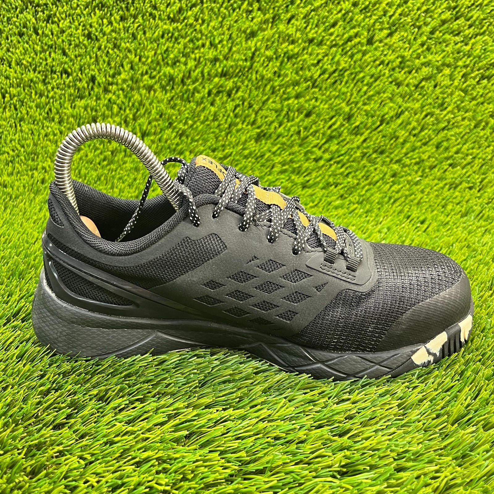 Reebok Nanoflex TR Womens Size 8W Black Composite Toe Work Shoes Sneakers thumbnail 4