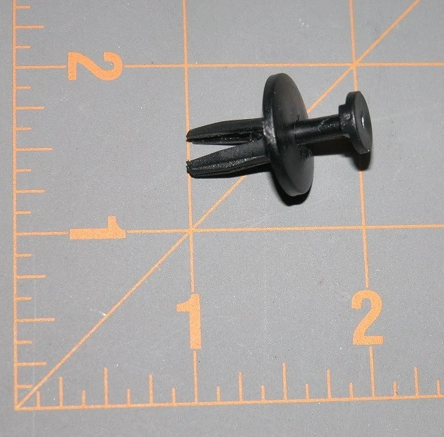 Nuevo par de pasadores de pivote de luz antiniebla de conducción delantera GM para Camaro Firebird 93-97 Foto 3 de 3