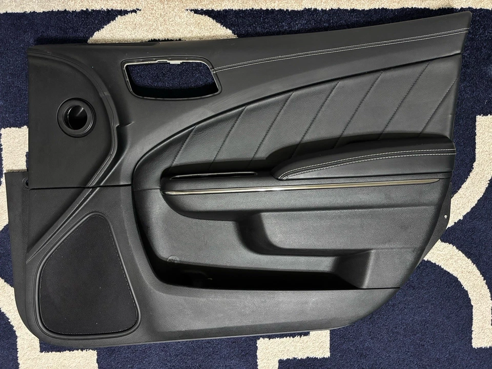 Panel de puerta delantero derecho DX9 negro cromo moldura de fábrica OEM Dodge Charger Hellcat SRT Foto 2 de 4