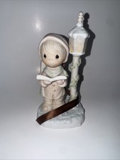 Precious Moments Enesco 582972 Oh Come All Ye Faithful Animated Boy Lightpost Precious Moments Enesco 582972 Oh Come All Ye Faithful Animated Boy Lightpost