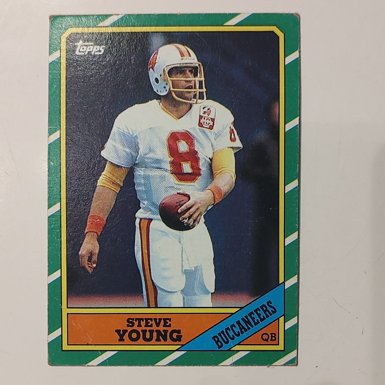 1986 Topps Base Set #374 Steve Young Tampa Bay Buccaneers NFL Football Card