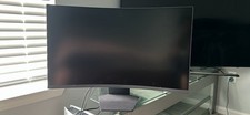LG UltraGear 32GS60QC 31.5" 16:9 QHD 180Hz Curved VA LCD HDR Gaming Monitor