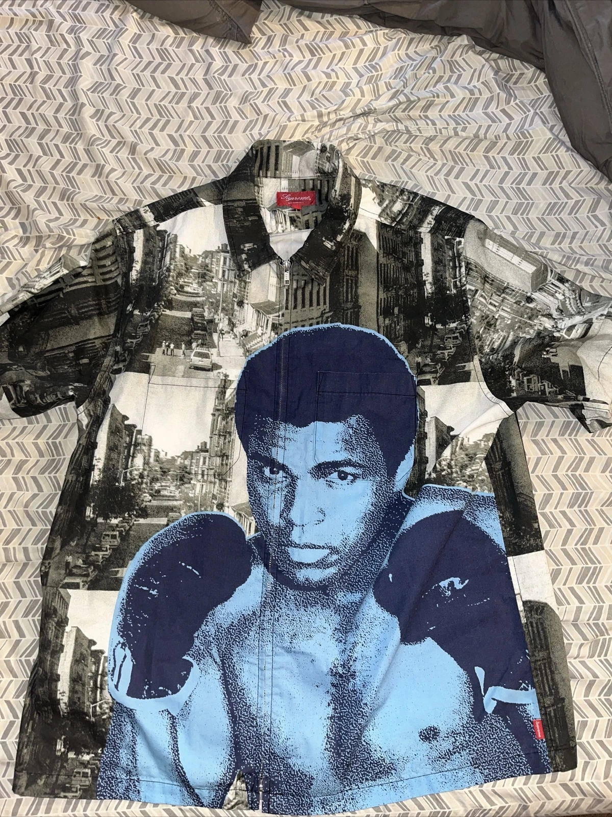 Chemise de travail à manches courtes à fermeture éclair Supreme NY Muhammad Ali grande