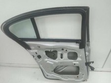 Porte arrière et accessoires BMW 535