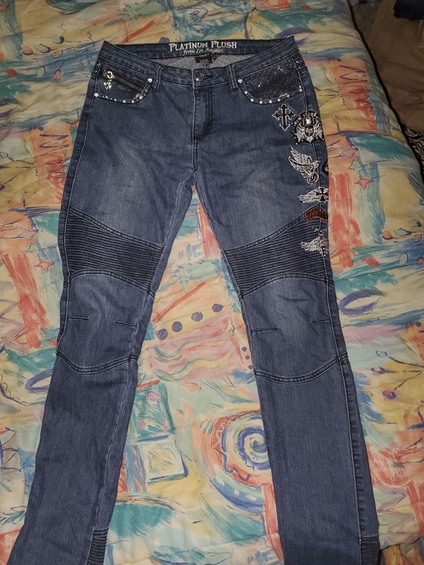 Los Angeles Platinum Plush Skinny Jeans (Size 11)