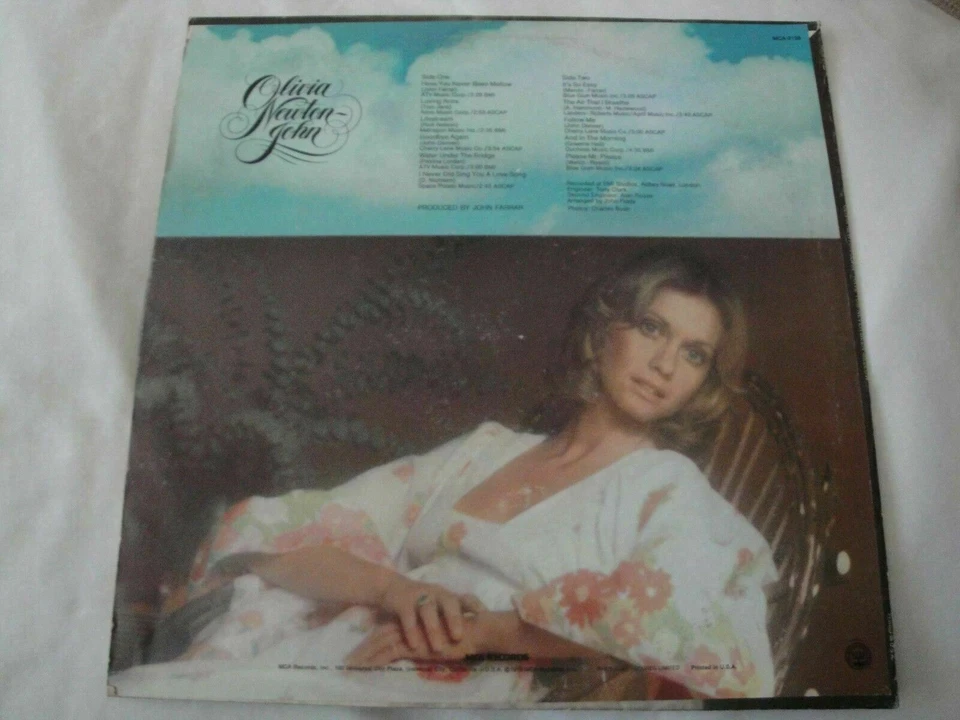 OLIVIA NEWTON JOHN HAVE YOU NEVER BEEN MELLOW VINYL LP IT'S SO EASY, FOLLOW ME Foto 2 de 3