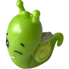 NEW Hatchimals Colleggtibles Season 1 Rare Garden Green Snail Figure