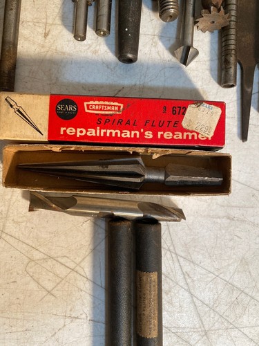 Set of High Machinist Speed Steel Taps,Straight & spiral Flute, Double end mill - Afbeelding 11 van 12