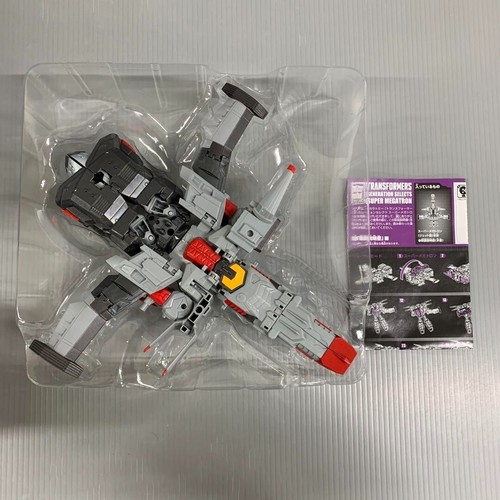 Takara Tomy Transformers Generation Selects Super Megatron Disambiguation Figure - Picture 2 of 5