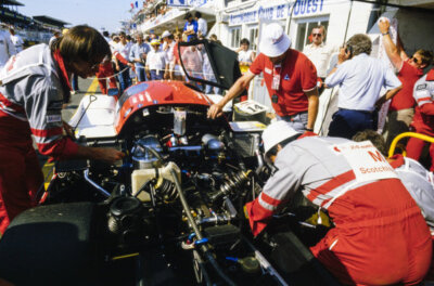 Jonathan Palmer Jan Lammers Porsche 956 Le Mans 1984 Motor Racing Old Photo