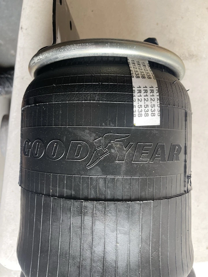 Bolsa de aire con suspensión neumática OEM Goodyear 1R12-538 W01-500-9648 W01-358-9648 Foto 4 de 4