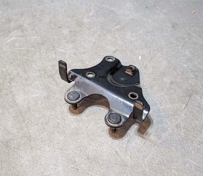 Honda XR100R XR80R CRF80F CRF100F Front Fender Bracket Mount Stay