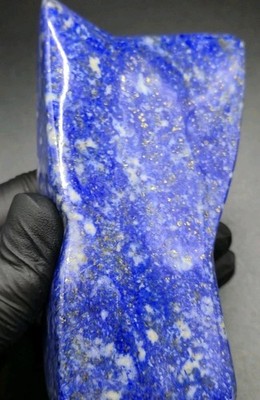 Lapislazuli Freeform 393g Deep Blue mit Pyritflecken