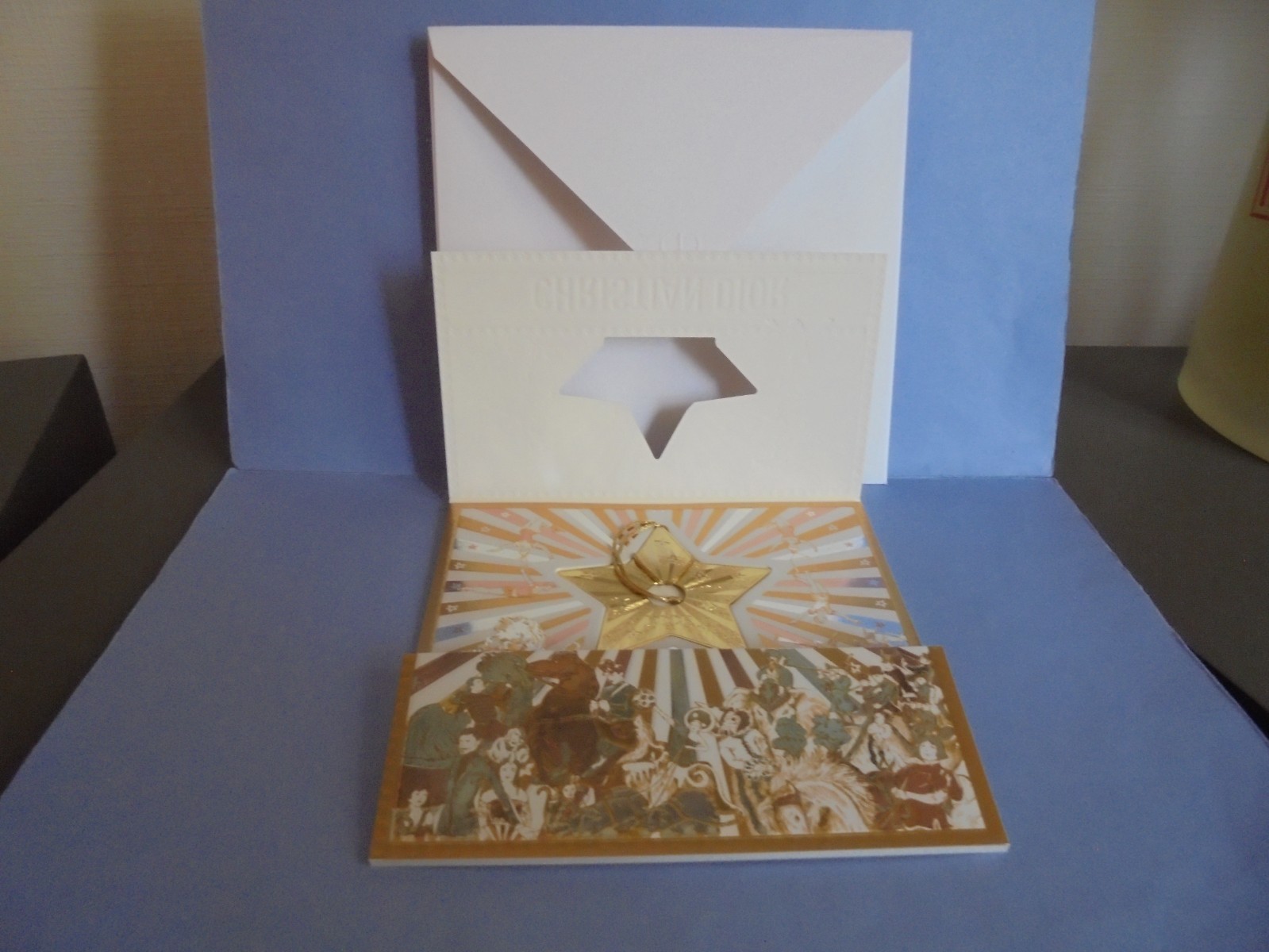 DIOR - CHRISTMAS CARD 2025 IN 3 PARTS - WITH GOLD STAR AND ENVELOPE -