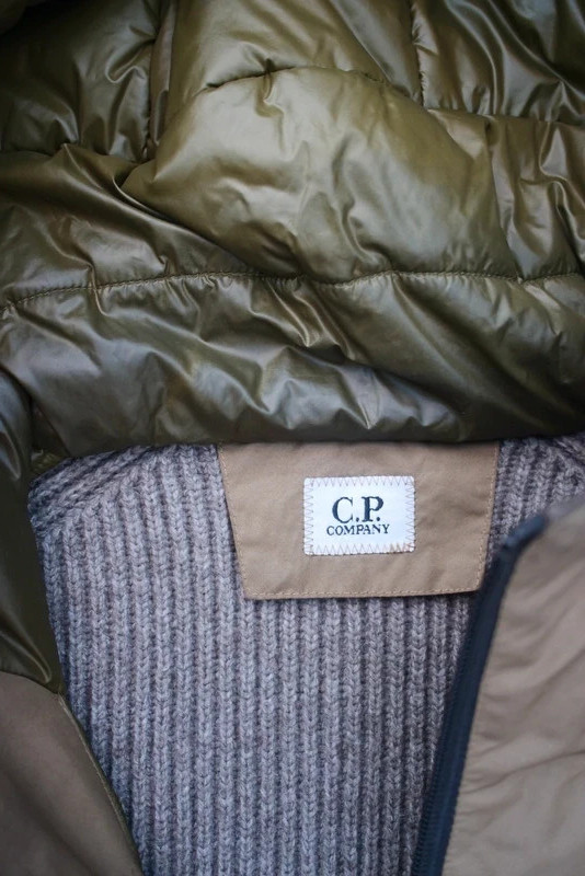Cp Company Micro-M Hooded Down Wool  Jacket Size medium image 4