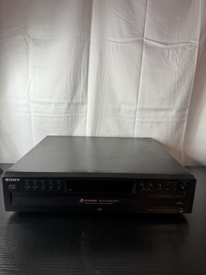 Sony CDP-CE375 5 Disc Carousel CD Changer  No Remote Tested