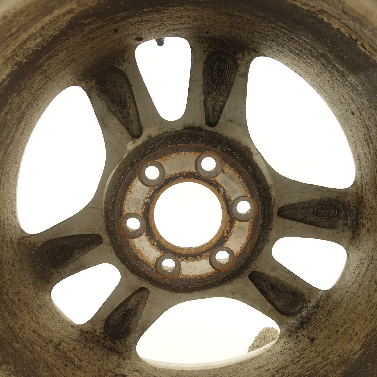 GMC Envoy XL XUV 17 Inch Aluminum Alloy Wheel Rim Ring 2002 2003 2004