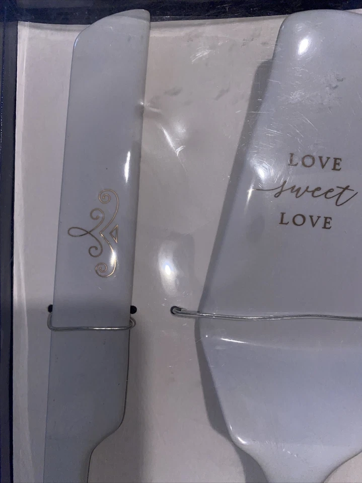 Juego de cuchillos y servidores Style Me Pretty Cake oro blanco Foto 4 de 4