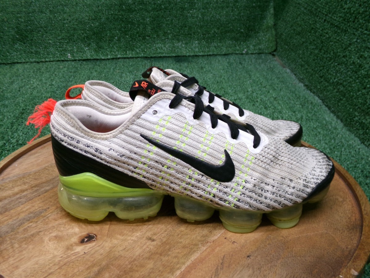 nike vapormax flyknit white black