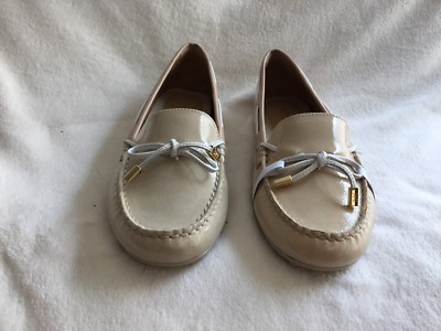 Michael Kors Daisy Moccasin Ecru Patent Leather Women's Shoes