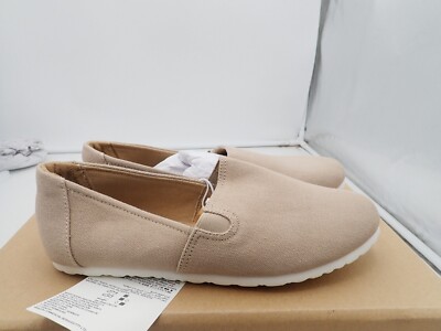 Amazon Essentials Women's Casual Slip-On Canvas Flat Taupe size 5.5
