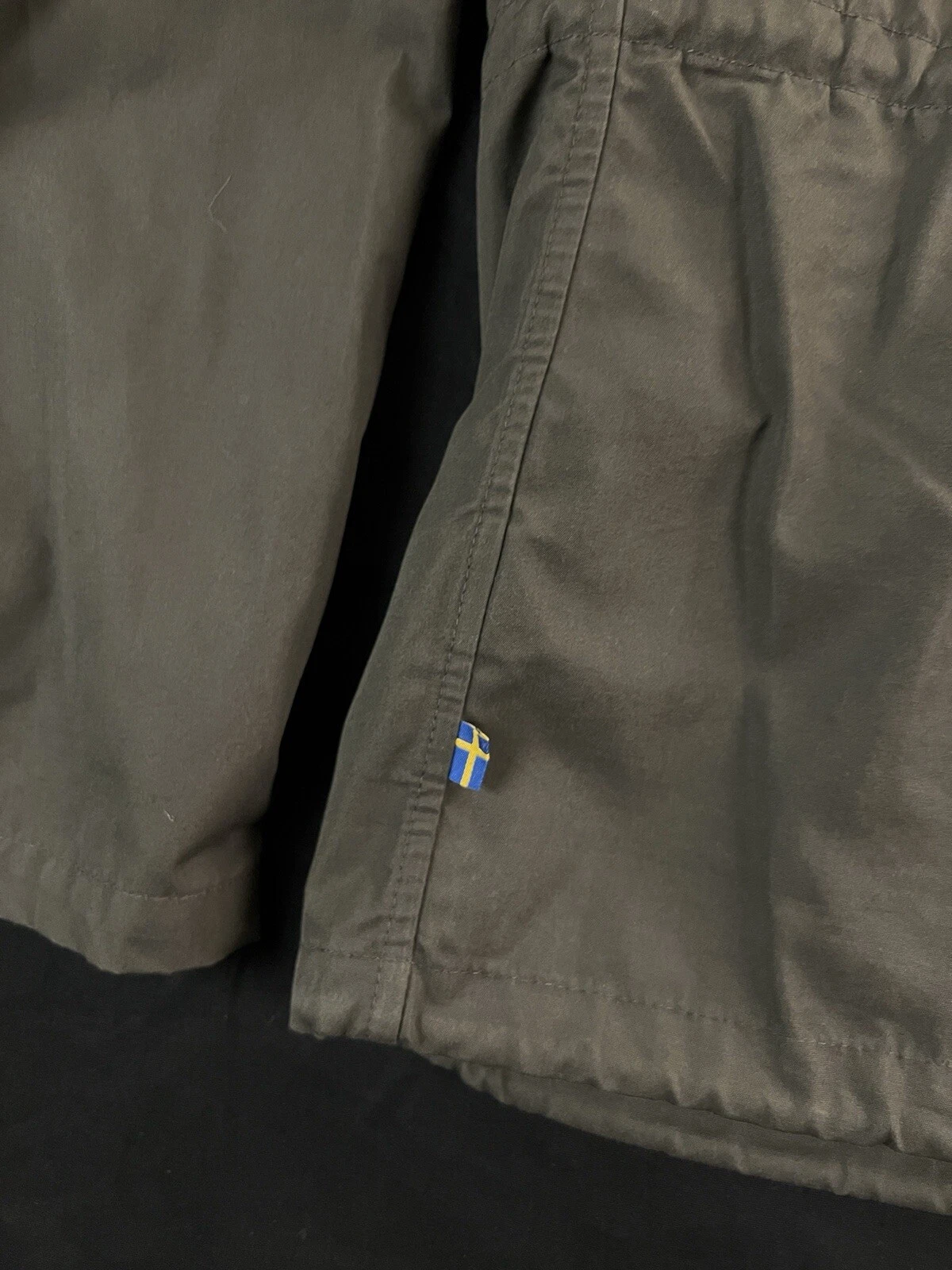 fjallraven raven waxed g-1000 eco hood water resist jacket