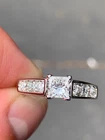 18ct gold diamond 1.30ct princess cut solitaire ring HDS