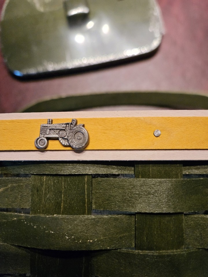 Longaberger 2009 John Deere Christmas Basket Set (Liner, Protector, Lid