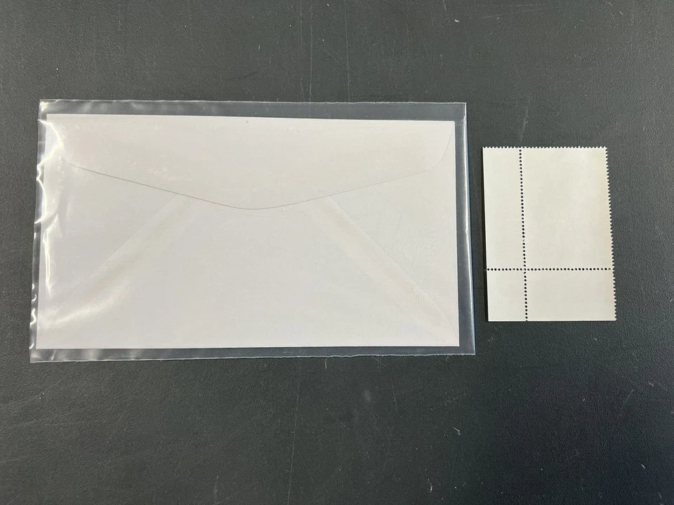 Rudolph Valentino 1994 Postmarked Envelope First Day Issue + Unused 1998 Stamp - Image 4 of 4