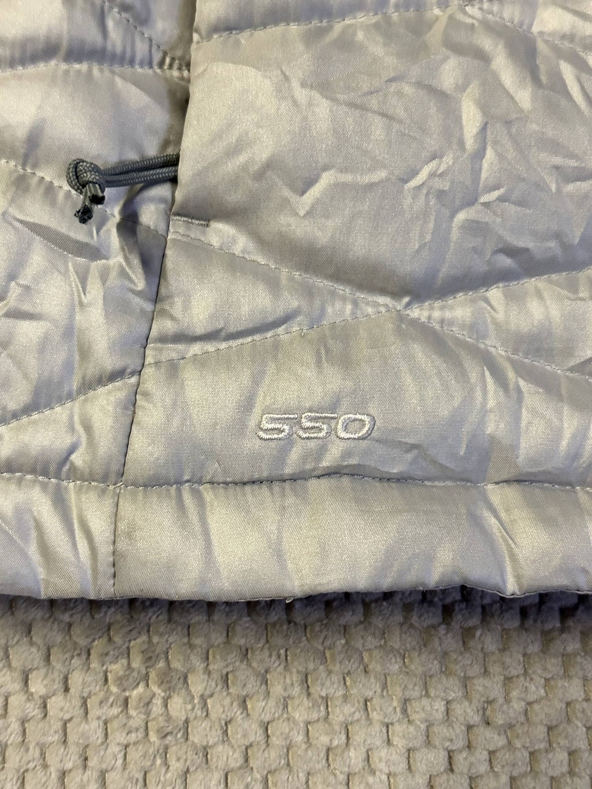 The North Face Women’s 550 Gilet Size Small Silver image 5