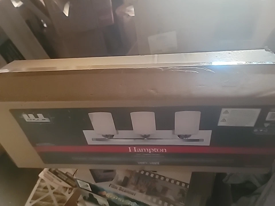 Vaidade de vidro transparente Canarmna IVL370A03BK-RG Hampton preto fosco - NOVA - Imagem 3 de 4