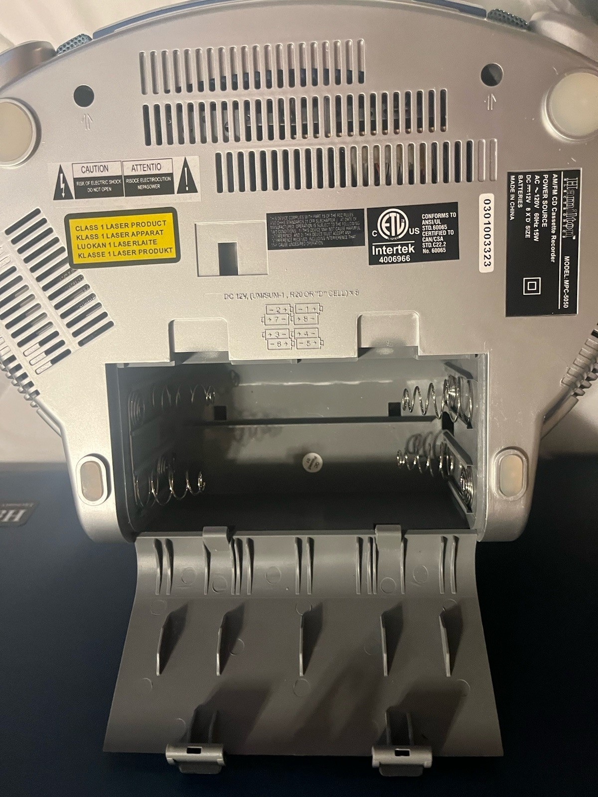 Hamilton Electronics MPC-5050/USB, MP3, CD, Cassette,AM/FM Radio Boom Box W/Case