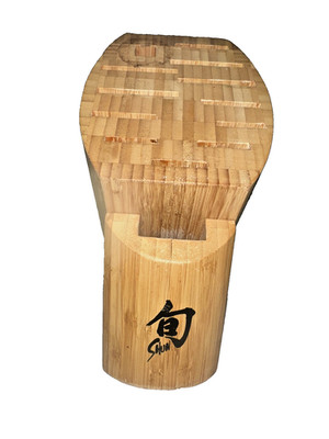Shun Knife Block -13 Slot. Bamboo.- Excellent condition!!