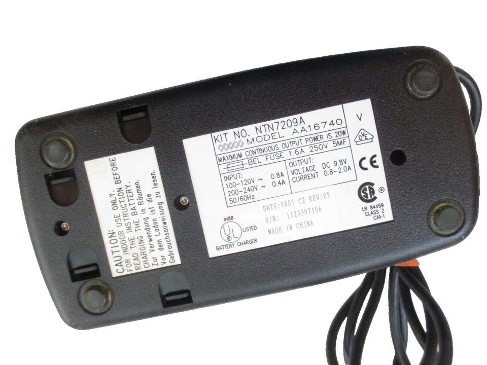 Chargeur Pour Radio Motorola MT2000 XT3000 - Modèle NTN7209A/AA16740 - Avec Cordon D'alimentation - Occasion