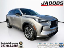 2024 INFINITI QX60 LUXE