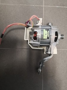 Miele Waschmaschine Motor Antriebsmotor MXT 30-66/2 6644600 10224112532