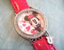 MINNIE MOUSE DISNEY WATCH MZB PINK HEARTS "U" CHARM RHINESTONE BEZEL MIN152 PC21