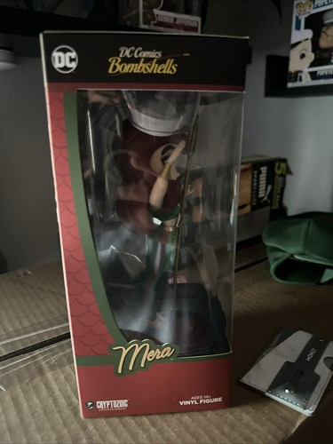 MERA BOMBSHELLS HOLIDAY EDITION CRYPTOZOIC 727/300 DC COMICS LIMITED - Picture 4 of 9