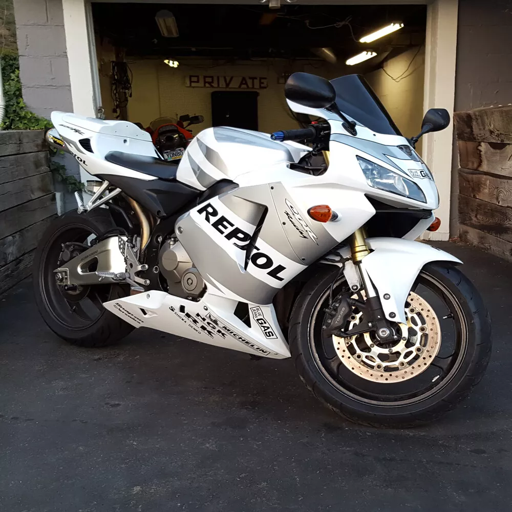 White repsol cheap cbr600rr