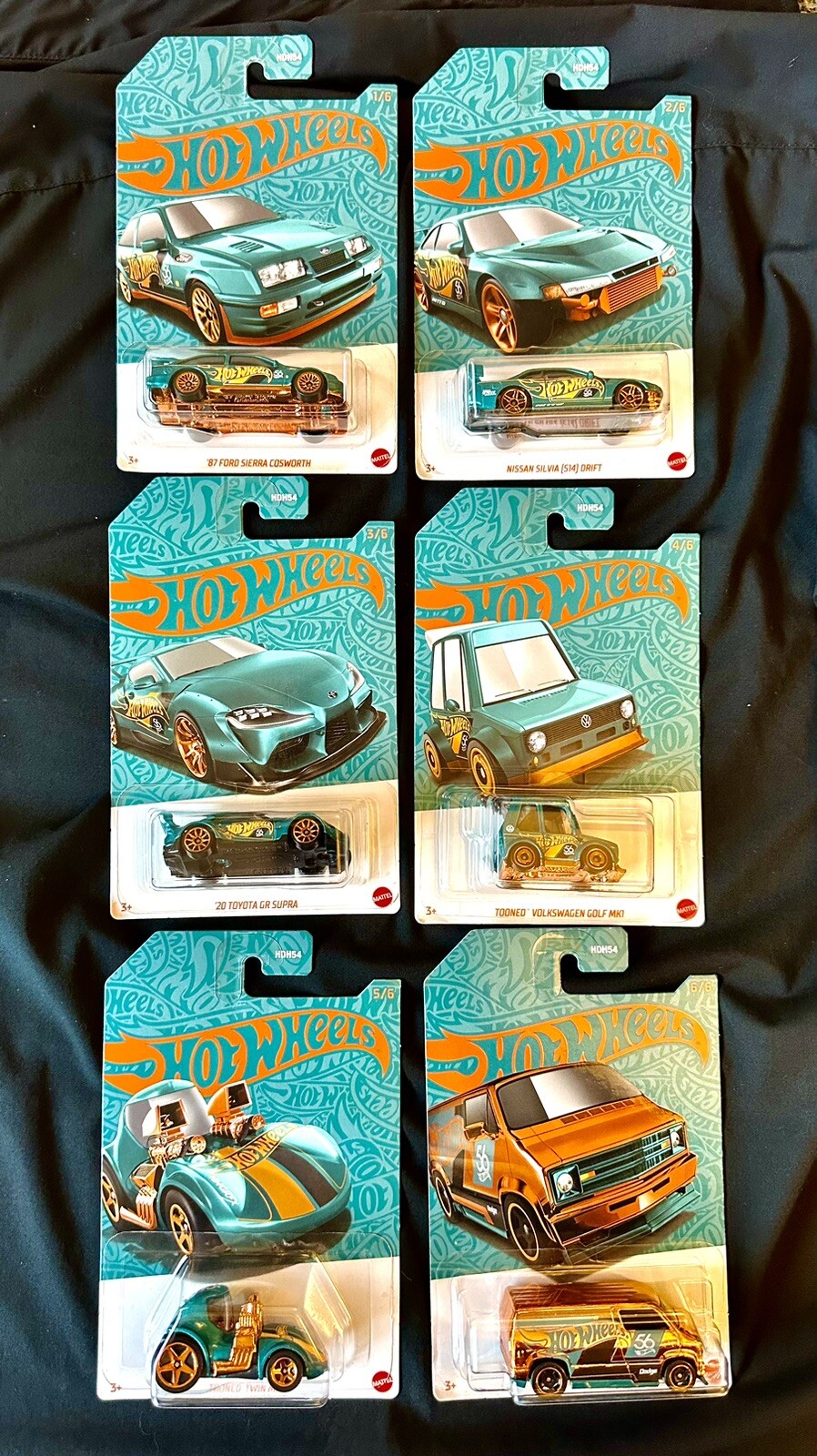 56th Anniversary F Case Pearl And Chrome Hot wheels Set