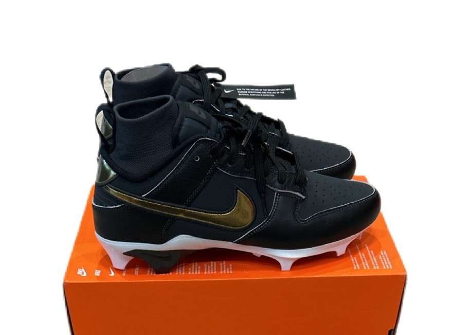 Nike Alpha Menace Dunk Gold Black Football Cleats HV6923-001  display picture 1
