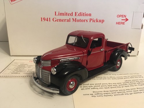 Miniature Danbury Mint 1/24 - 1941 Cadillac Fleetwood S60 Special Noire DM051